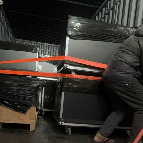 4387b5d2edfd37551254bd26375da1c1